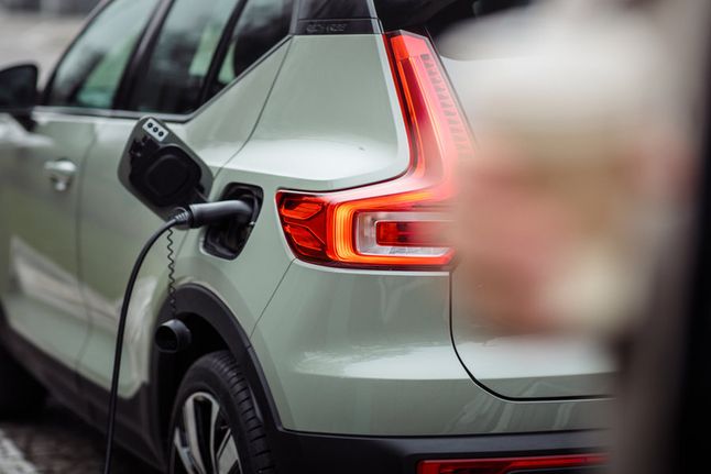 Volvo XC40 P8 to pierwszy elektryczny model tej marki dostępny w polskich salonach