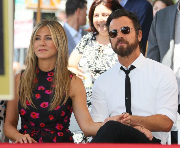 Jennifer Aniston ROZSTAŁA SIĘ Z MĘŻEM!