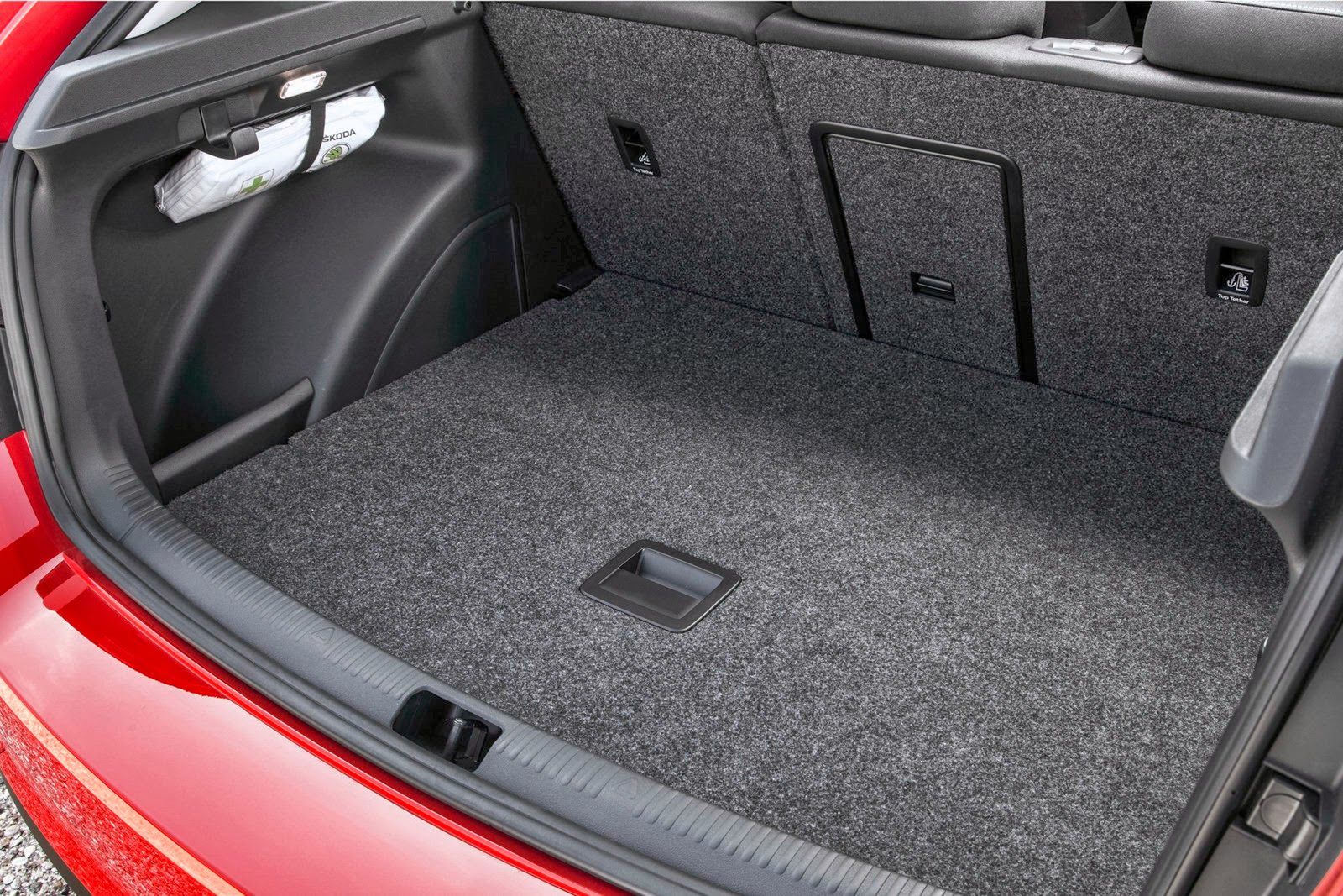 Škoda Rapid Spaceback - obszerna galeria od producenta 57
