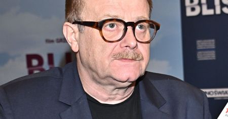 Olaf Lubaszenko wrócił z planu zdjęciowego do hotelu. "Czekała na mnie walizka i zakaz wstępu"