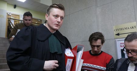 Zażalenie na areszt dla Romanowskiego. Poseł jest ścigany listem gończym