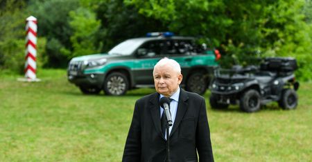 Kaczyński: zapora wzdłuż granicy będzie rozbudowana