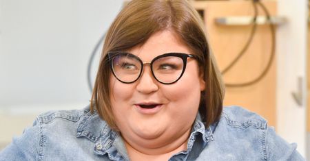 Dominika Gwit eksponuje CIĄŻOWY BRZUSZEK na baby shower: "Ja w dresie, nic nie wiem, A TU BACH" (ZDJĘCIA)