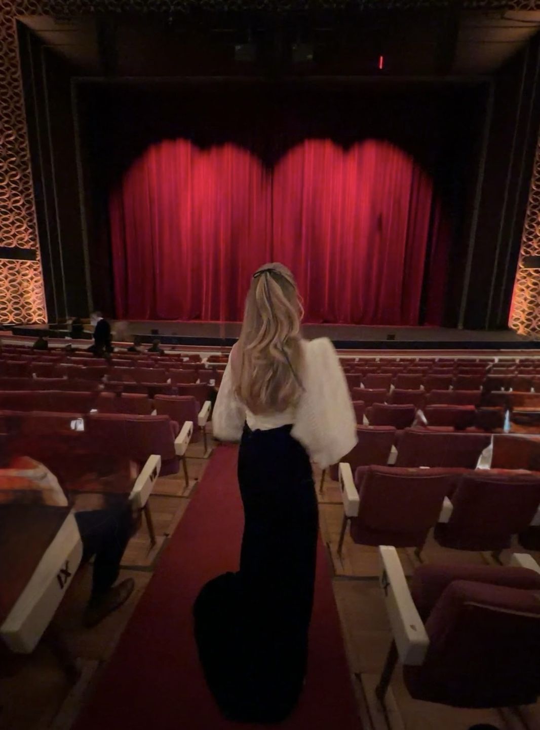 Żaneta Rosińska pokazuje kulisy premiery "Lalki"