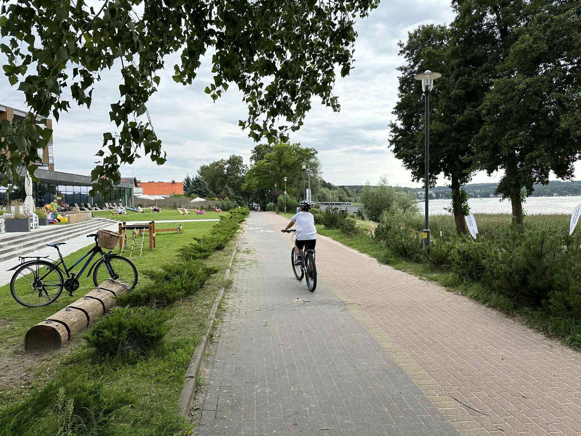 Piękne Bory Tucholskie. Czerwony szlak rowerowy Kaszubskiej Marszruty