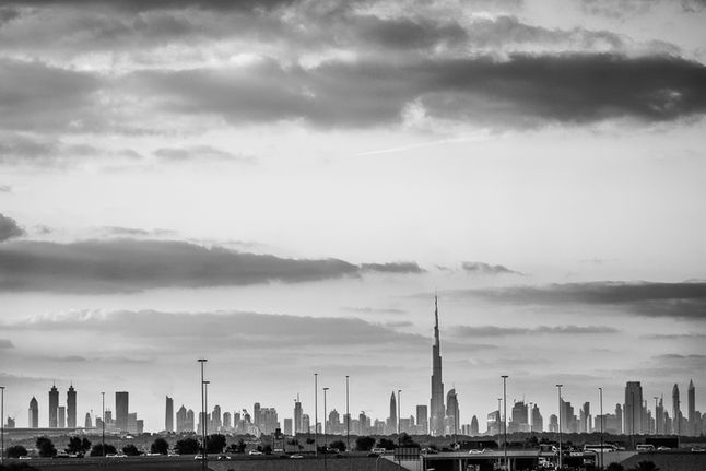 To zdjęcie zrobiłem z odległości około 15 kilometrów od centrum Dubaju.