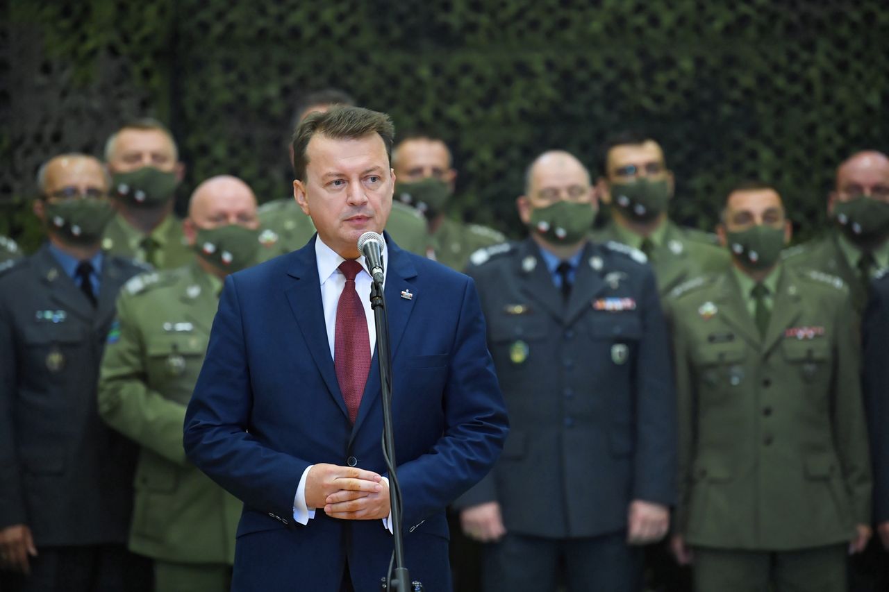 Warszawa, 02.09.2020. Minister obrony narodowej Mariusz Błaszczak podczas konferencji po spotkaniu w MON w Warszawie, 2 bm. Minister Błaszczak przedstawił założenia reformy systemu rekrutacji do Wojska Polskiego. (mr) PAP/Radek Pietruszka