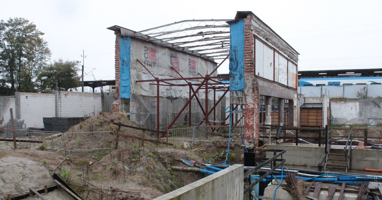 Koszalin: Nowy dworzec miał być oddany rok temu. Jest nowy termin