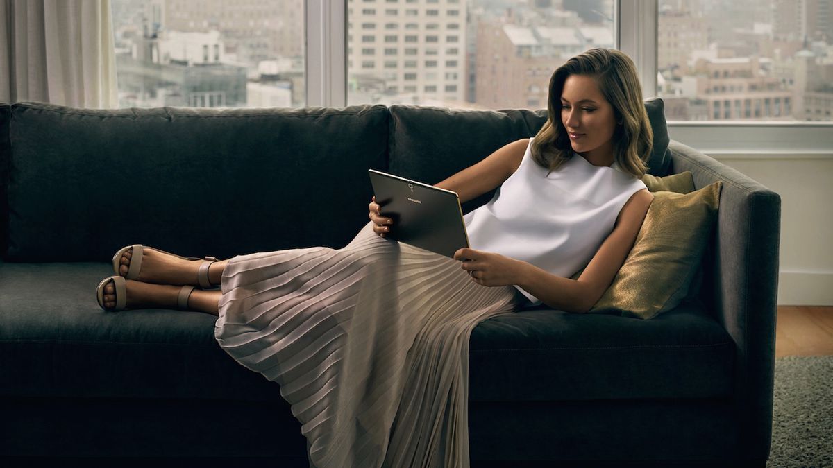 W skrócie: Galaxy Tab S2 na zdjęciu i Android bardziej dochodowy w sieci od iOS-u 1