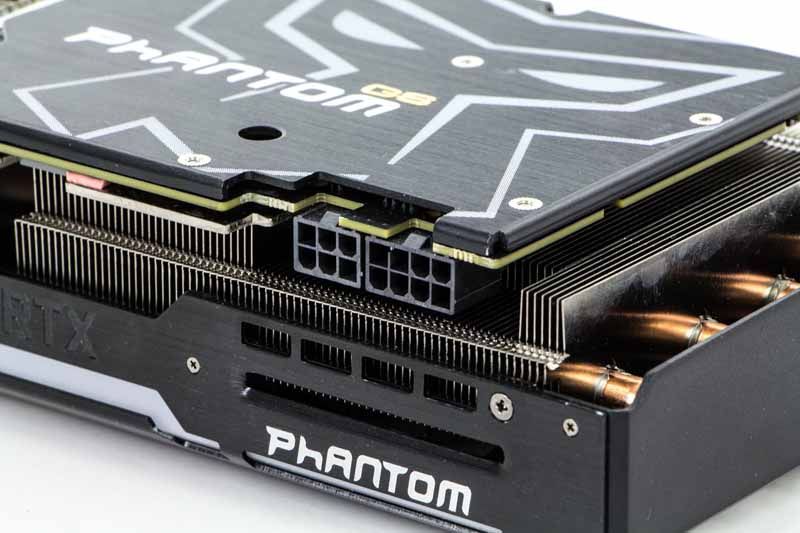 Gainward GeForce RTX 2060 SUPER Phantom GS - porty zasilania
