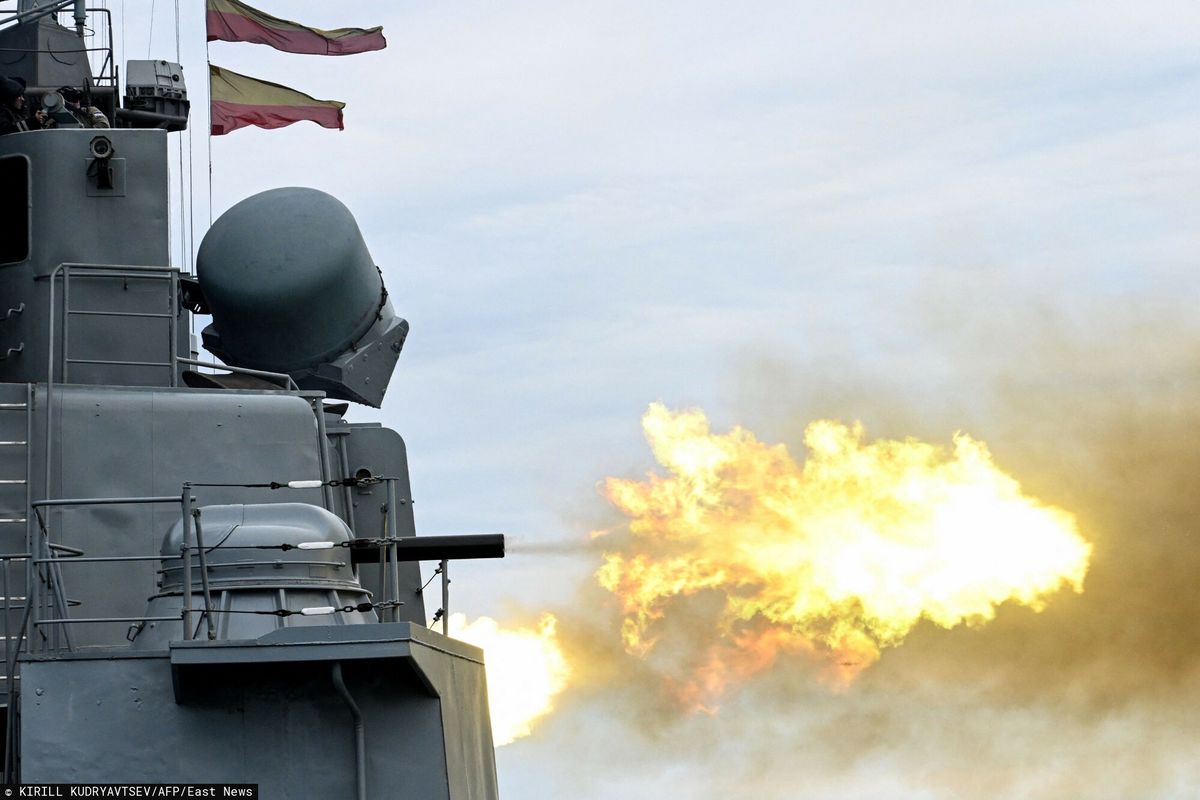 Rosyjski niszczyciel okrętów podwodnych Marszał Szaposznikow. Zdjęcie ilustracyjne