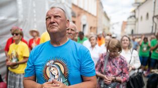 Wyruszyła XXIX Pielgrzymka Biegowa z Tarnobrzega na Jasną Górę. Uczestnicy chcą pokłonić się Jasnogórskiej Pani. Zobacz zdjęcia