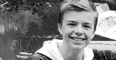 Podczas mszy zabolała go głowa. 16-latek dostał wylewu