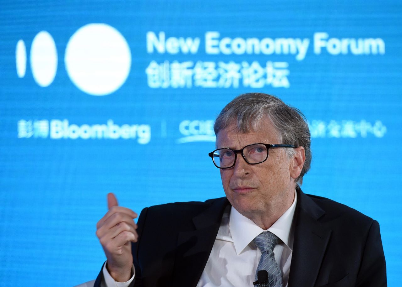 Bill Gates wedle teorii spiskowej stworzył chorobę COVID-19 /Fot. GettyImages