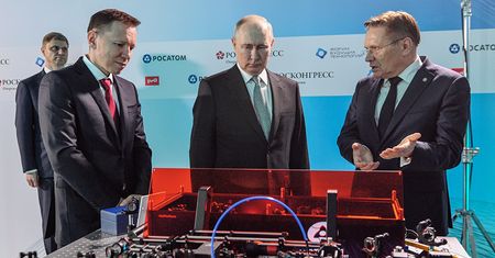 Rosja chwali się kwantowym komputerem. Pokazano go Putinowi