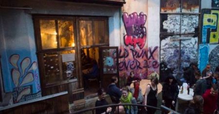 Warszawa. Bookfair w A.D.A Puławska. Kiermasz, wymiany myśli, debaty i koncerty