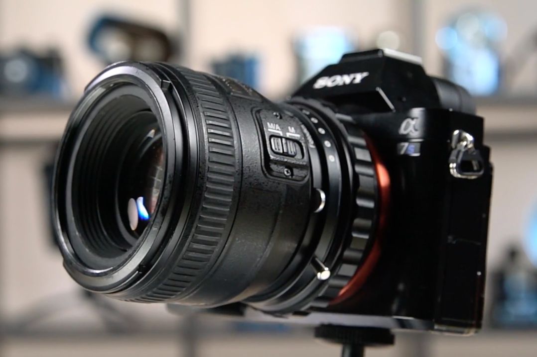 Fotodiox DLX Stretch to adapter i pierścień makro w jednym 2