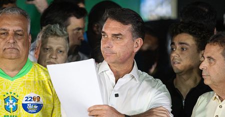 Przegrał wybory i uciekł z kraju. Media: Bolsonaro wyjechał do USA