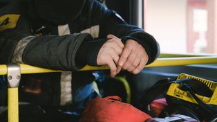 Kluki: Zalane posesje. Strażacy działają od wczesnego ranka