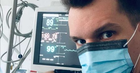 Mateusz Sieradzan opowiada o pracy na SOR-ze. Zdradza, dlaczego został "Panem pielęgniarką"