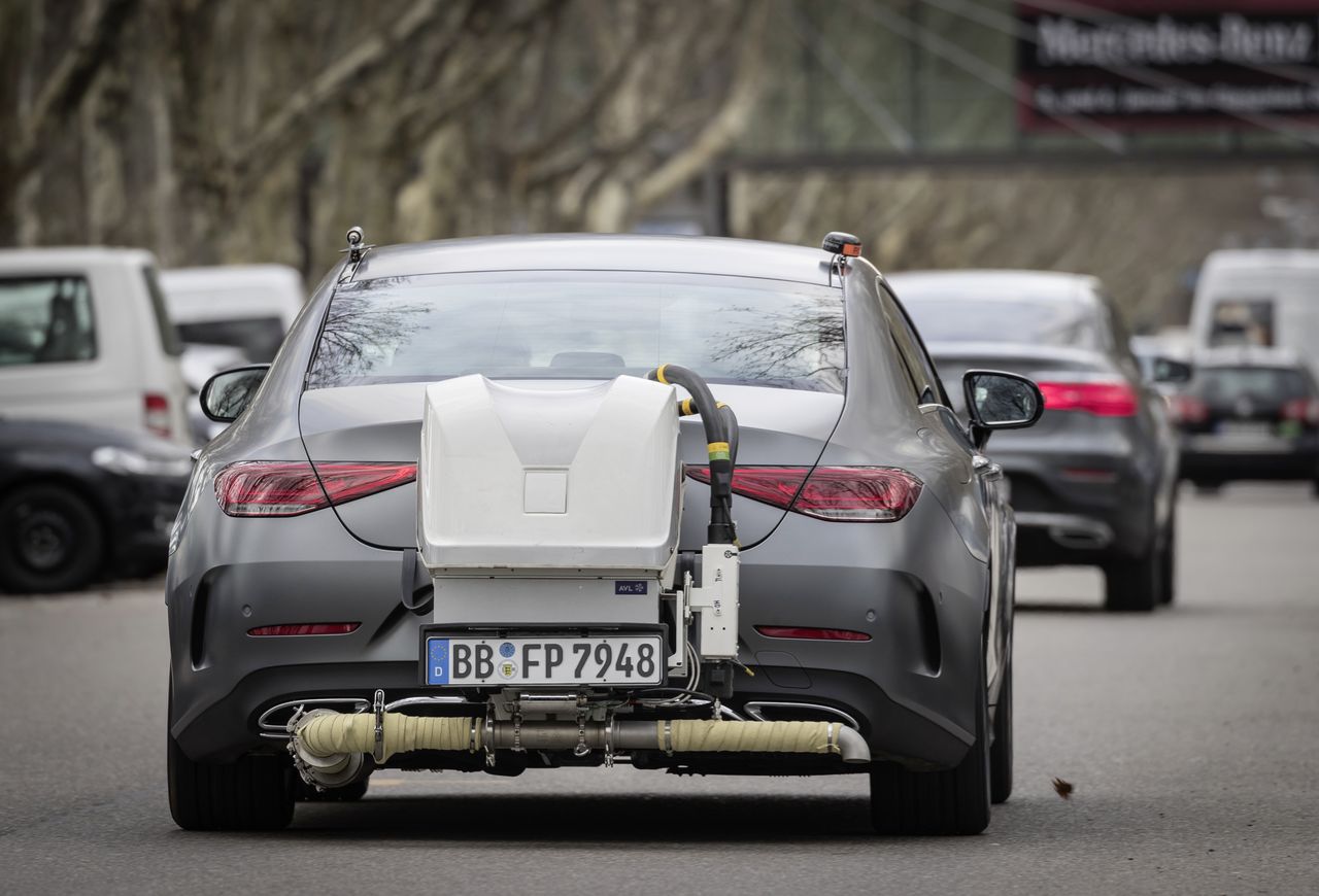 Przejazd na krótkim odcinku? Tu też auto musi spełniać wszystkie normy.