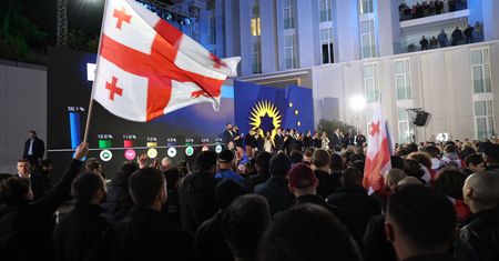 Gruzja po wyborach. Obserwatorzy domagają się anulowania wyników