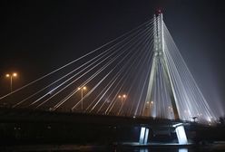 Warszawa. Barka z maszyną płynęła sama Wisłą