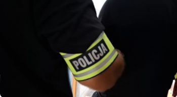 Potężny wybuch gazu w bloku! 16 osób ewakuowanych. 66-latek zapomniał o jednym i omal nie doprowadził do tragedii
