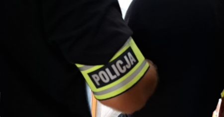 Potężny wybuch gazu w bloku! 16 osób ewakuowanych. 66-latek zapomniał o jednym i omal nie doprowadził do tragedii