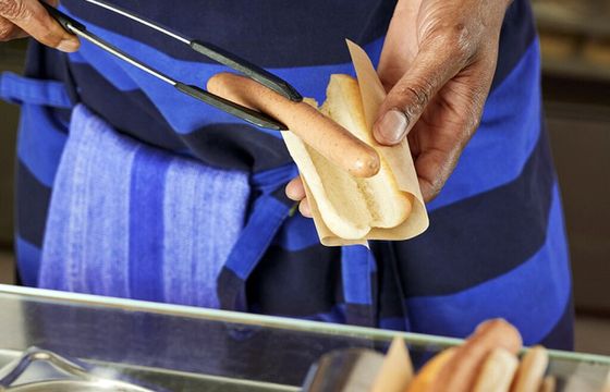 Hot dogi roślinne w ofercie IKEA