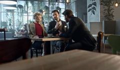 Aviva przenosi budżet mediowy z Zenith do Blue 449