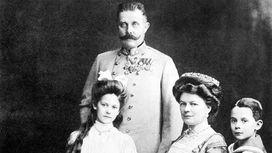 Arcyksiążę Franciszek Ferdynand z żoną Zofią i dziećmi