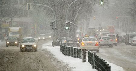 Paraliż komunikacyjny Europy - śnieg, lód i chaos