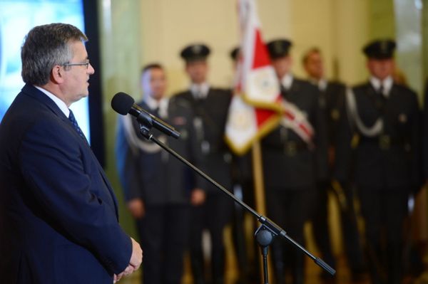 Bronisław Komorowski dumny z polskich lotników