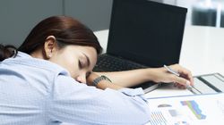 Modafinil - charakterystyka, „doping" dla mózgu, zastosowanie pozalecznicze, skutki uboczne 