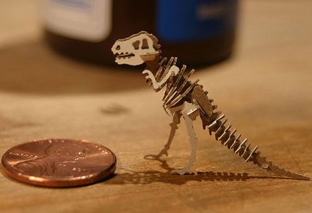 Miniaturowe modele dinozaurów