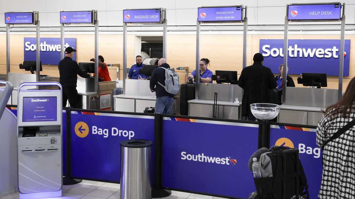 Amerykańskie linie lotnicze tną etaty. Nawet 1750 osób zostanie zwolnionych