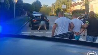 Skradziona toyota odnaleziona w Busku-Zdroju. 36-latek wpadł, gdy próbował nią odjechać