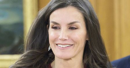 Deja vu? Królowa Letizia ponownie w tej samej stylizacji