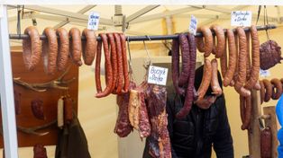 Łomnica: Dożynki i Oktoberfest w Pałacu Łomnica pełne lokalnych produktów i rękodzieła. Możesz jeszcze zrobić zakupy