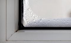 Zima zbliża się wielkimi krokami. Sprawdź szczelność swoich okien