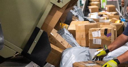 Operatorzy z Beneluksu wstrzymują przesyłki do USA. Eksperci: największe zakłócenie na rynku od lat