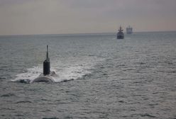 Rosyjski okręt na kanale La Manche. Śledzili go Brytyjczycy