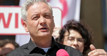 Lewica chce płatnych staży i praktyk. Podała stawkę