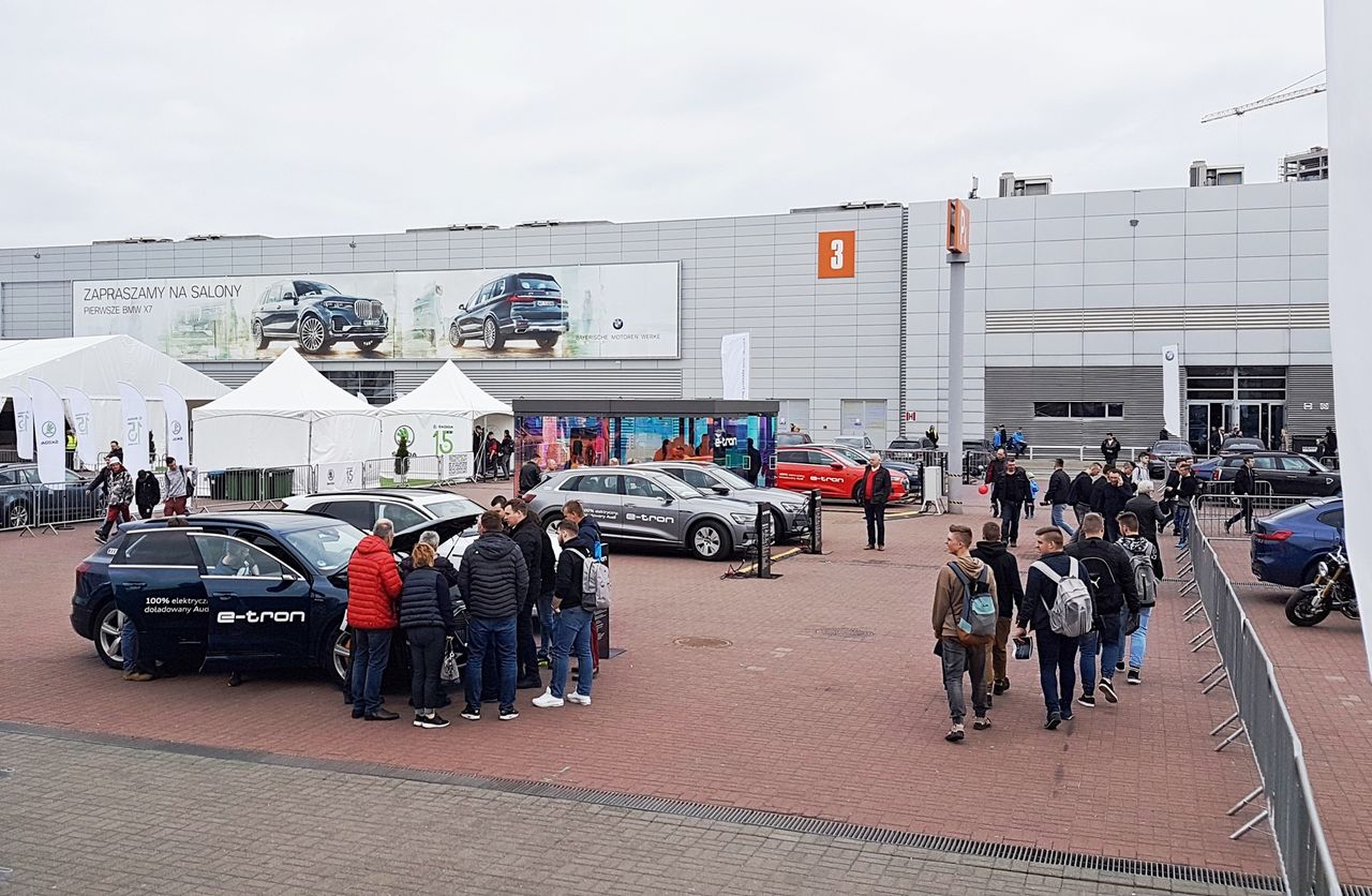 Na Poznań Motor Show przez weekend będzie pochmurno. W niedzielę ma padać.