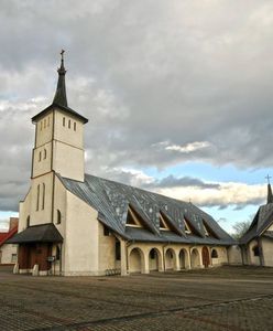 Oława. Koronawirus w kościele? Parafia szuka wiernych