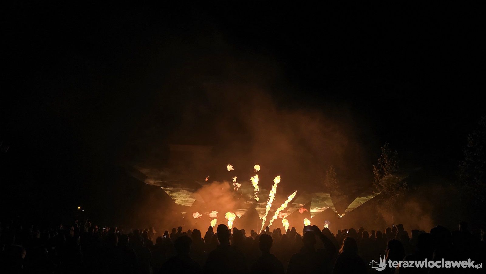 Fajansowy Blask - włocławski festiwal światła
