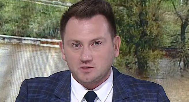 Były dziennikarz TVP w nowej stacji. Pisał o sobie "sympatyczny prezenter"