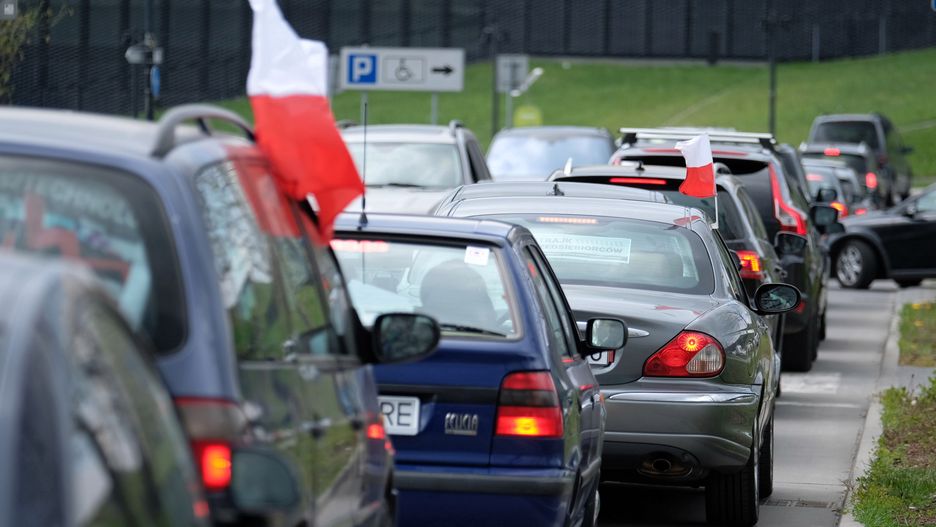 Samochodowy strajk przedsiębiorców w Katowicach, 25.40.2020 r.