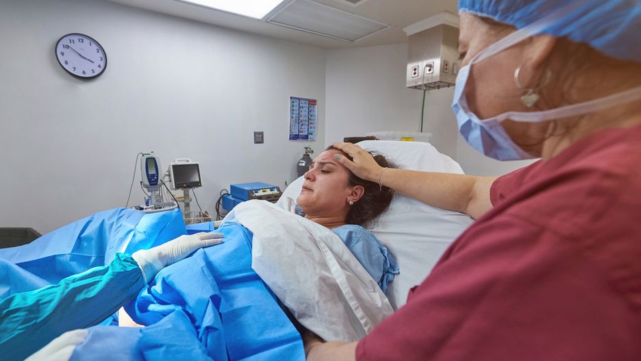 Pełnia księżyca ma wpływ na odejście wód płodowych